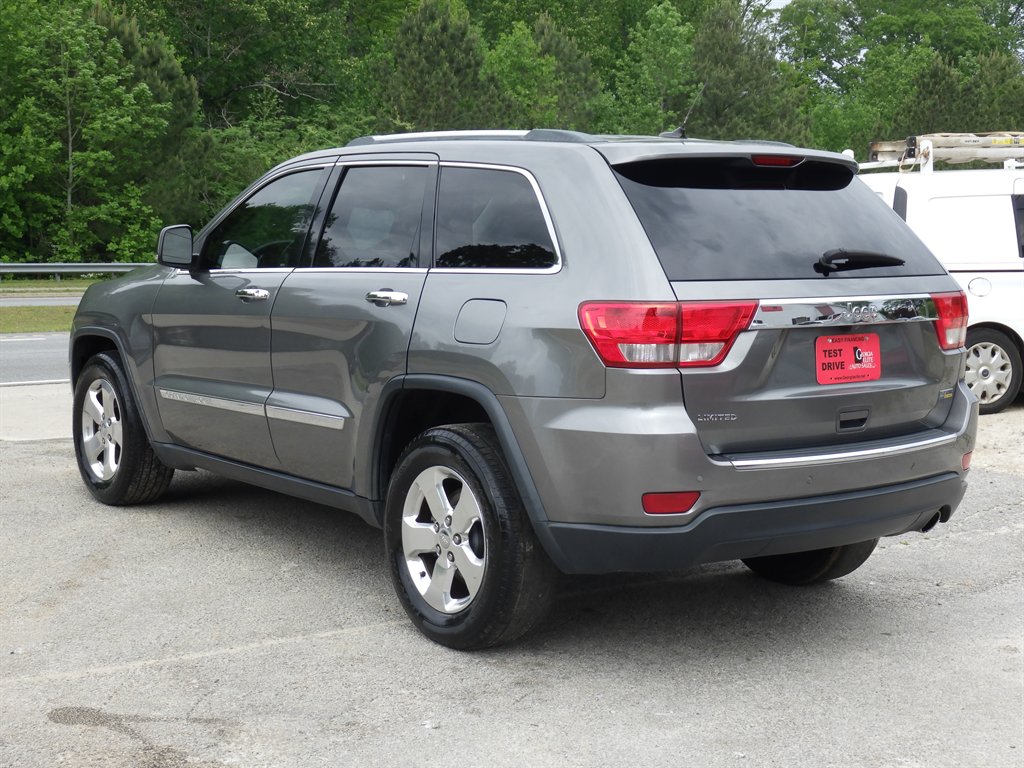 2012 Jeep Grand Cherokee Limited photo