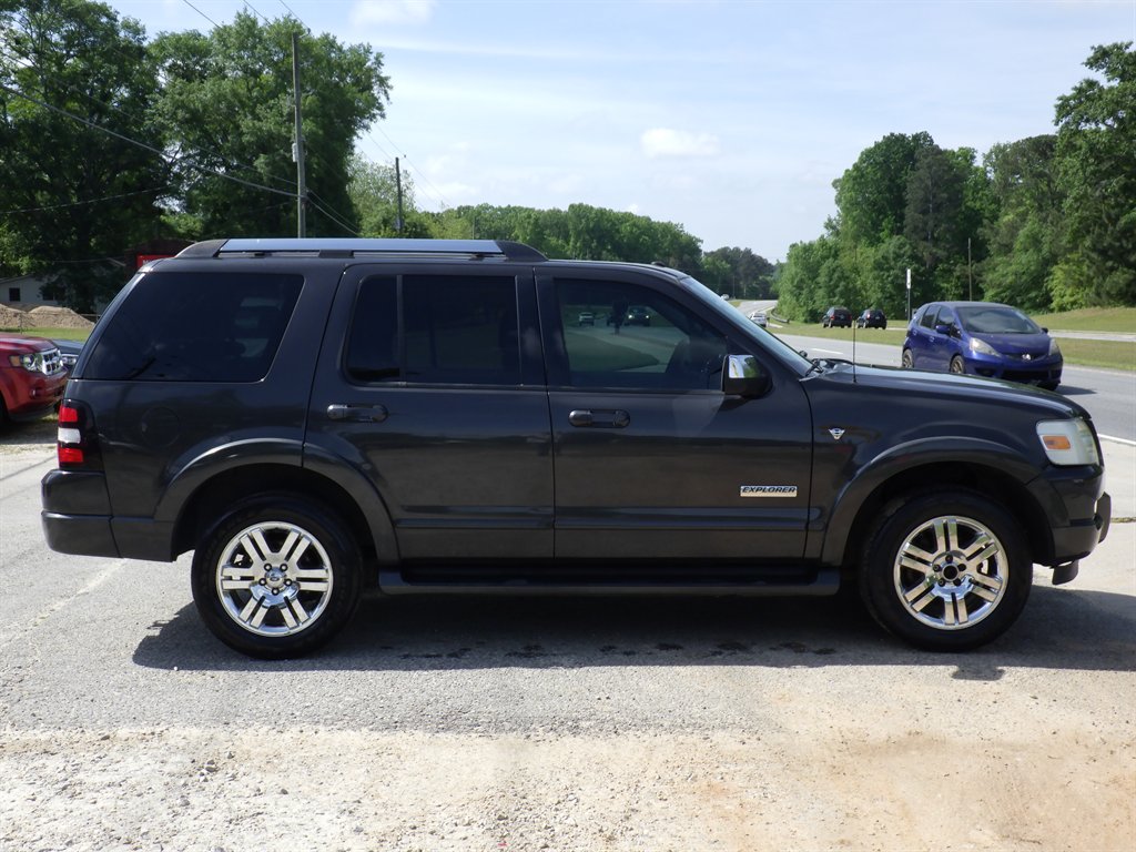 2007 Ford Explorer Limited photo