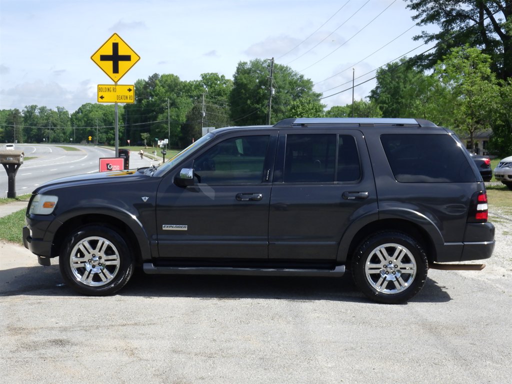 2007 Ford Explorer Limited photo