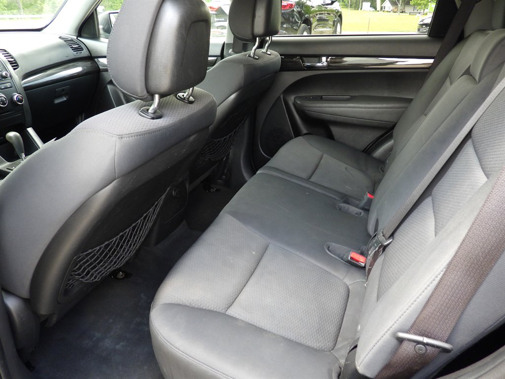 2012 Kia Sorento LX photo