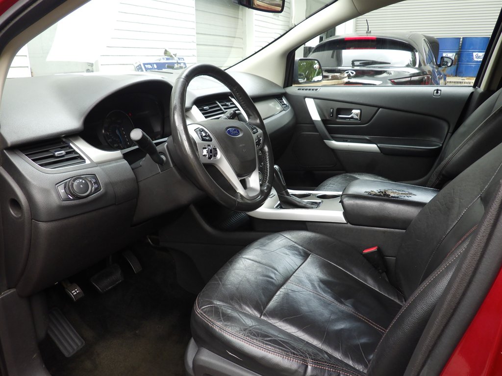 2012 Ford Edge SEL photo