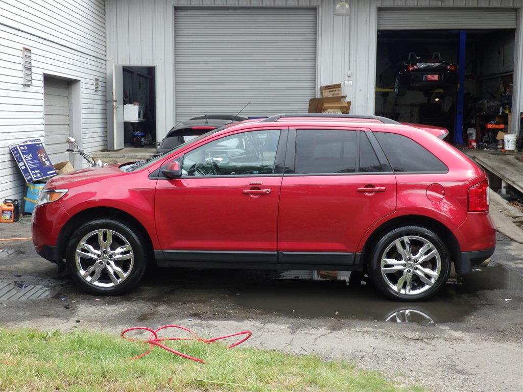 2012 Ford Edge SEL photo