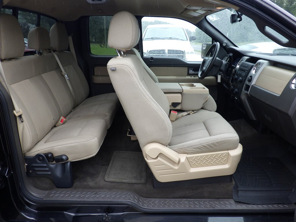 2012 Ford F-150 STX photo