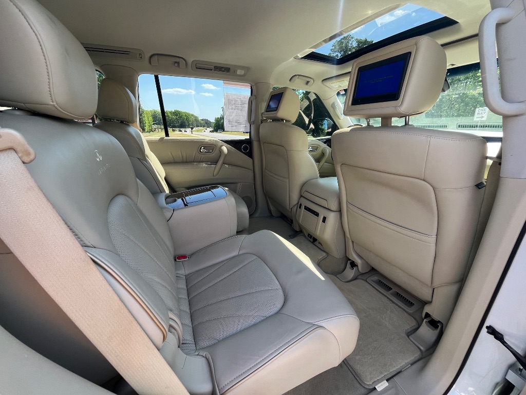 2012 INFINITI Qx56