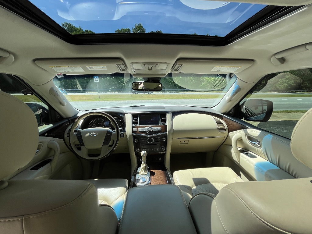 2012 INFINITI Qx56