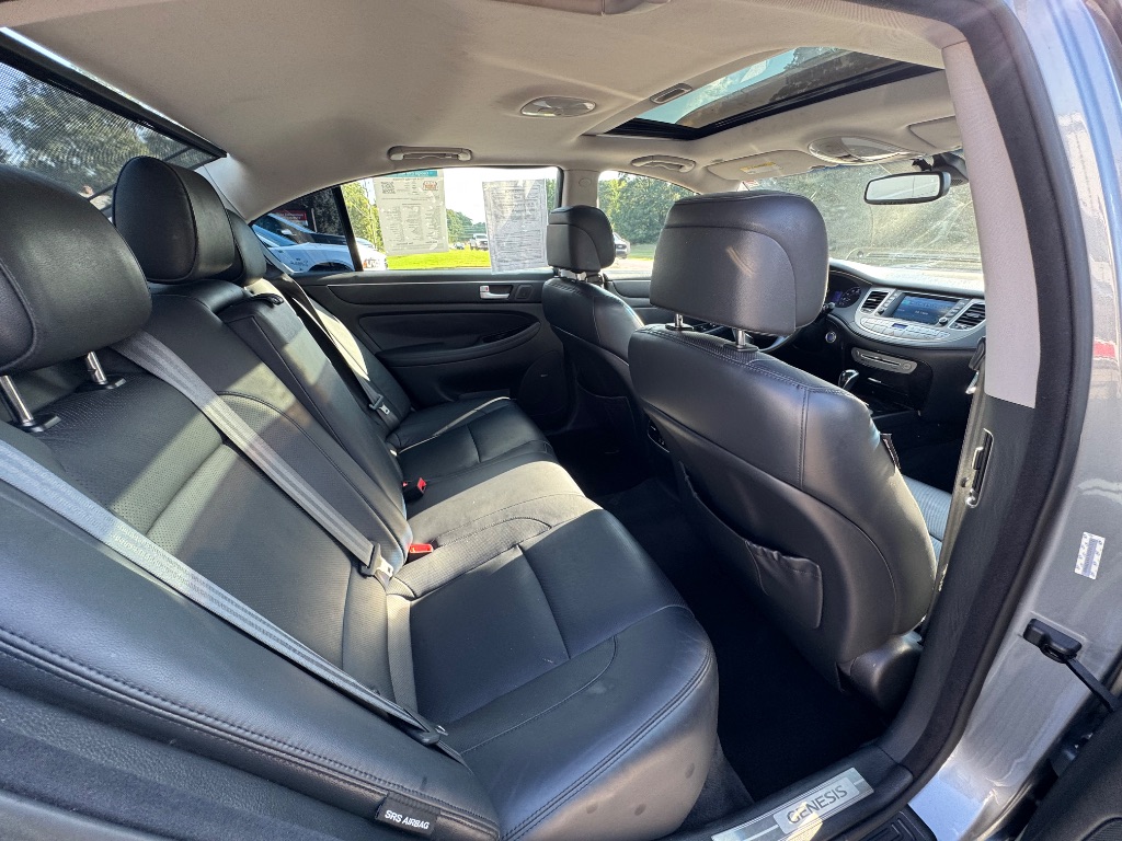 2014 Hyundai Equus