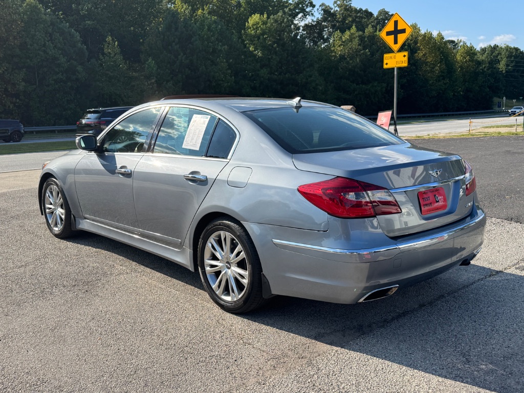 2014 Hyundai Equus