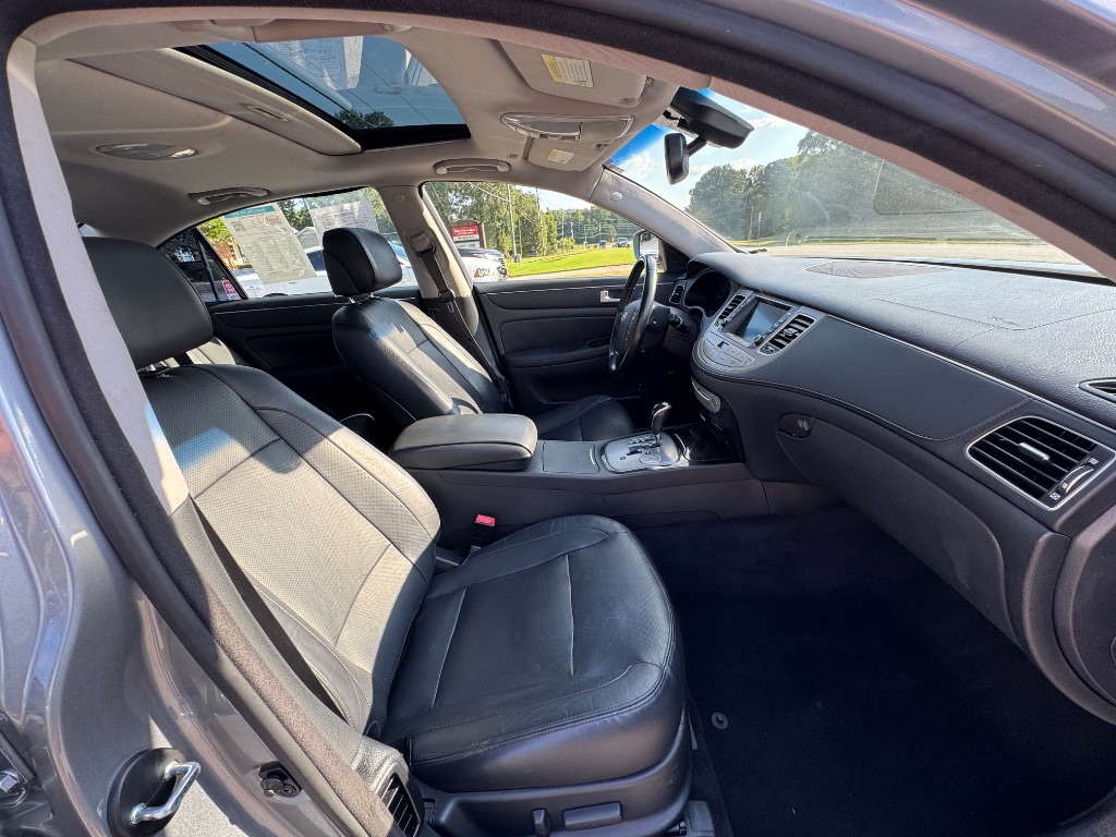 2014 Hyundai Equus