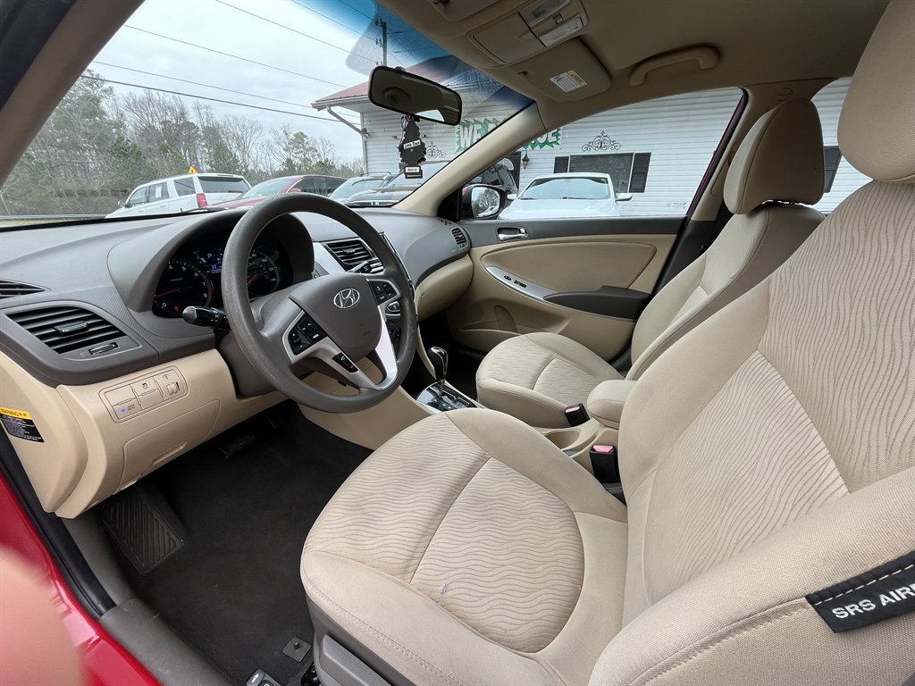 2012 Hyundai Accent
