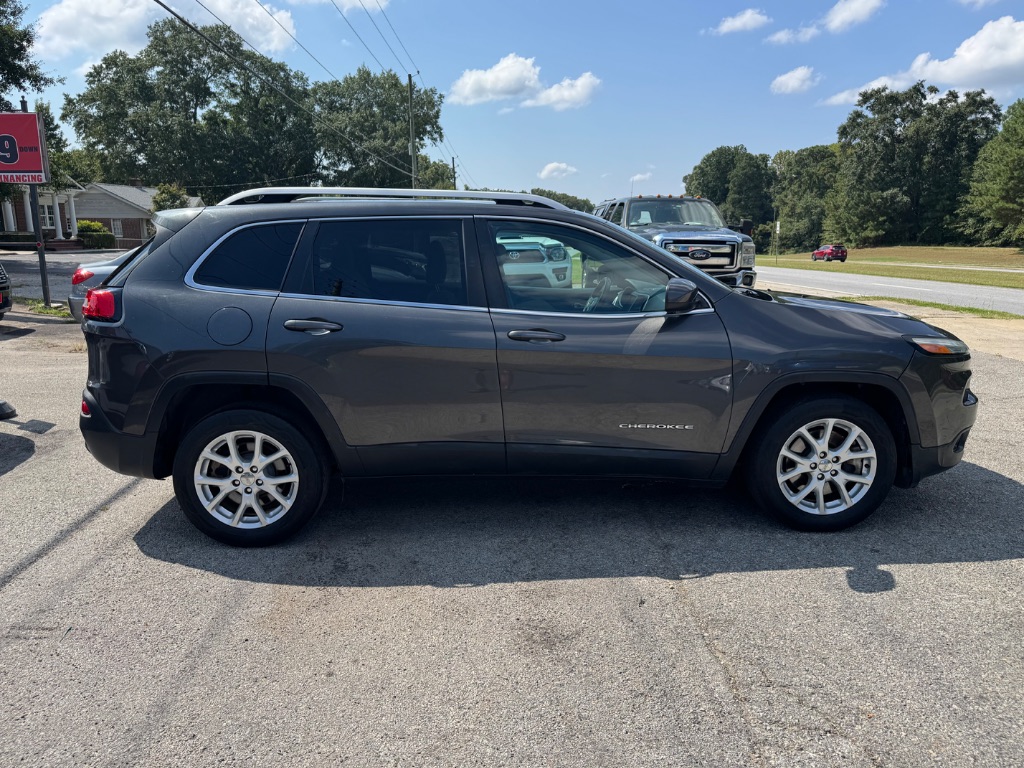 2016 Jeep Cherokee