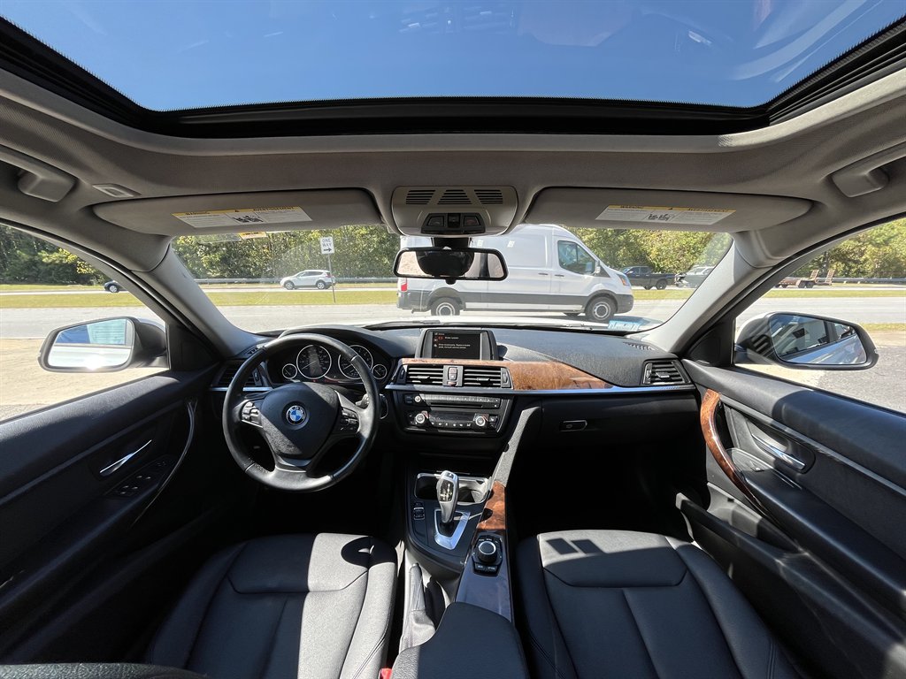 2014 BMW 320i