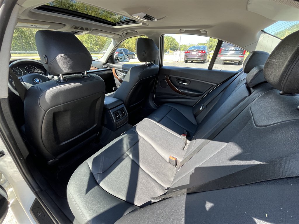 2014 BMW 320i