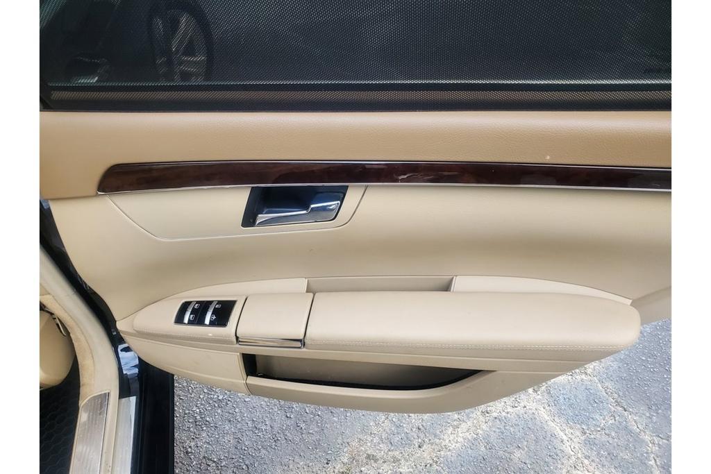2013 Mercedes-Benz S-Class - $20,719