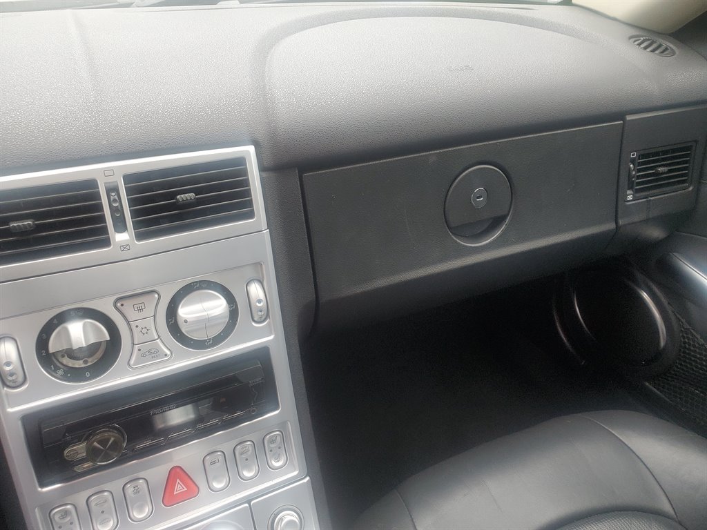 2005 Chrysler Crossfire Limited photo