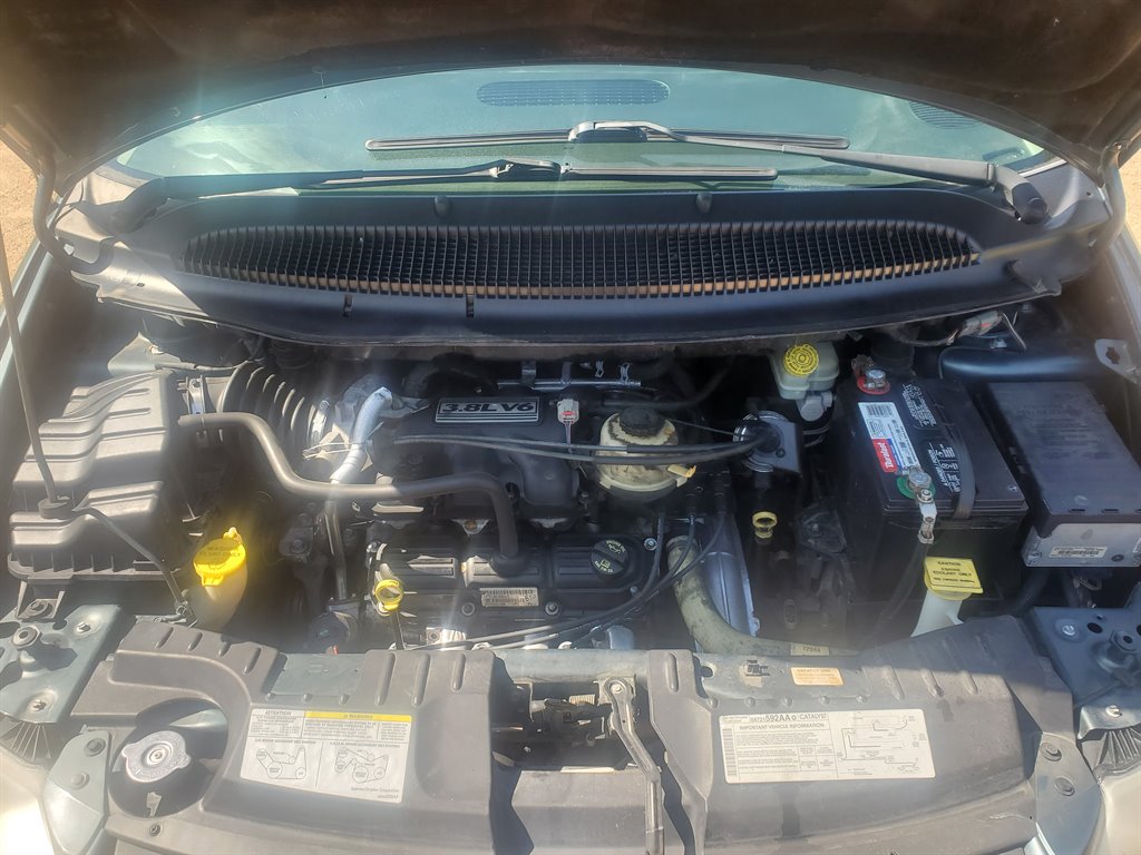 2006 Dodge Grand Caravan SXT photo