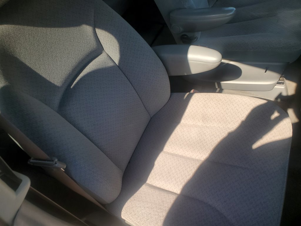 2006 Dodge Grand Caravan SXT photo