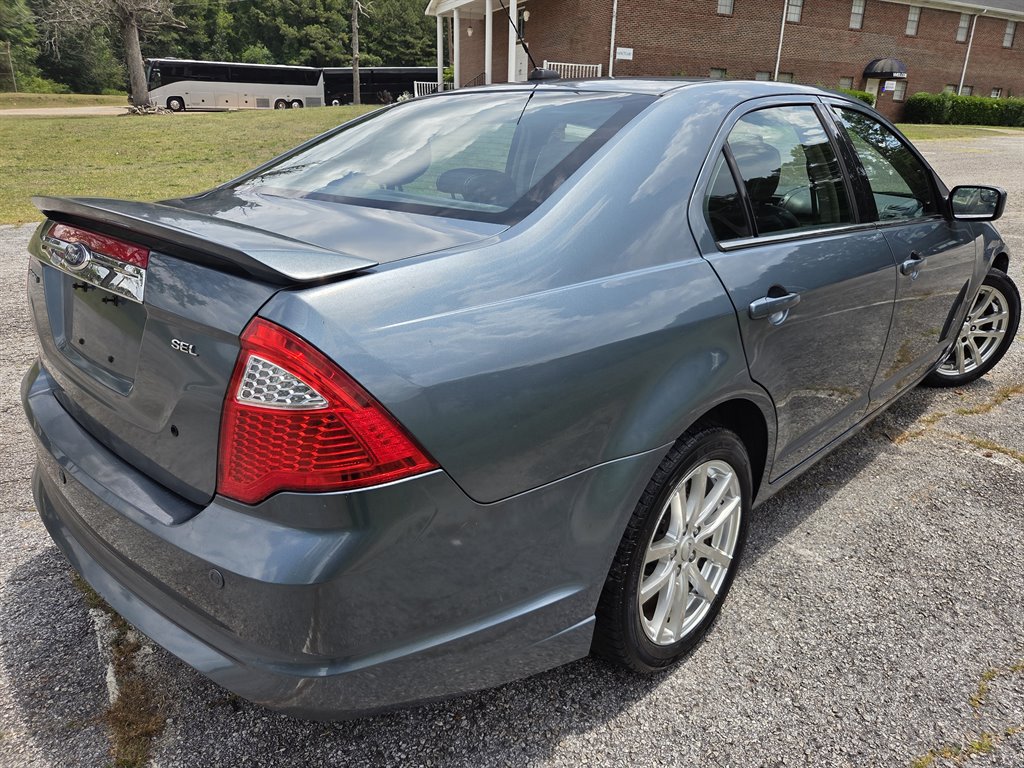 2011 Ford Fusion - $7,799