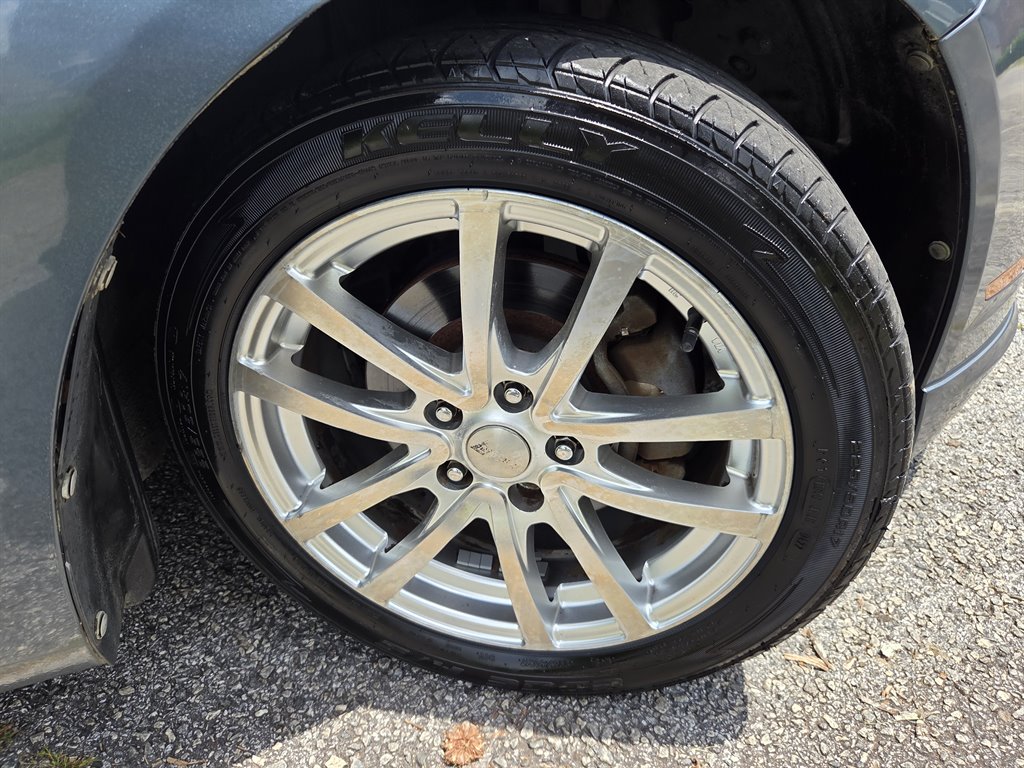 2011 Ford Fusion - $7,799