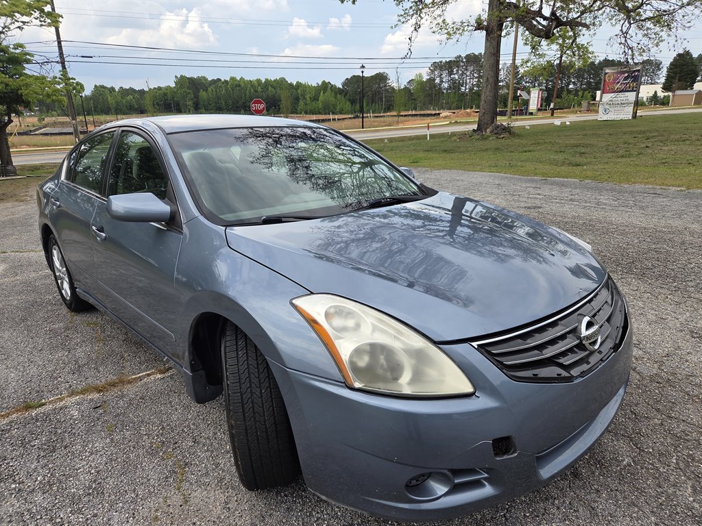 2012 Nissan Altima - $7,639