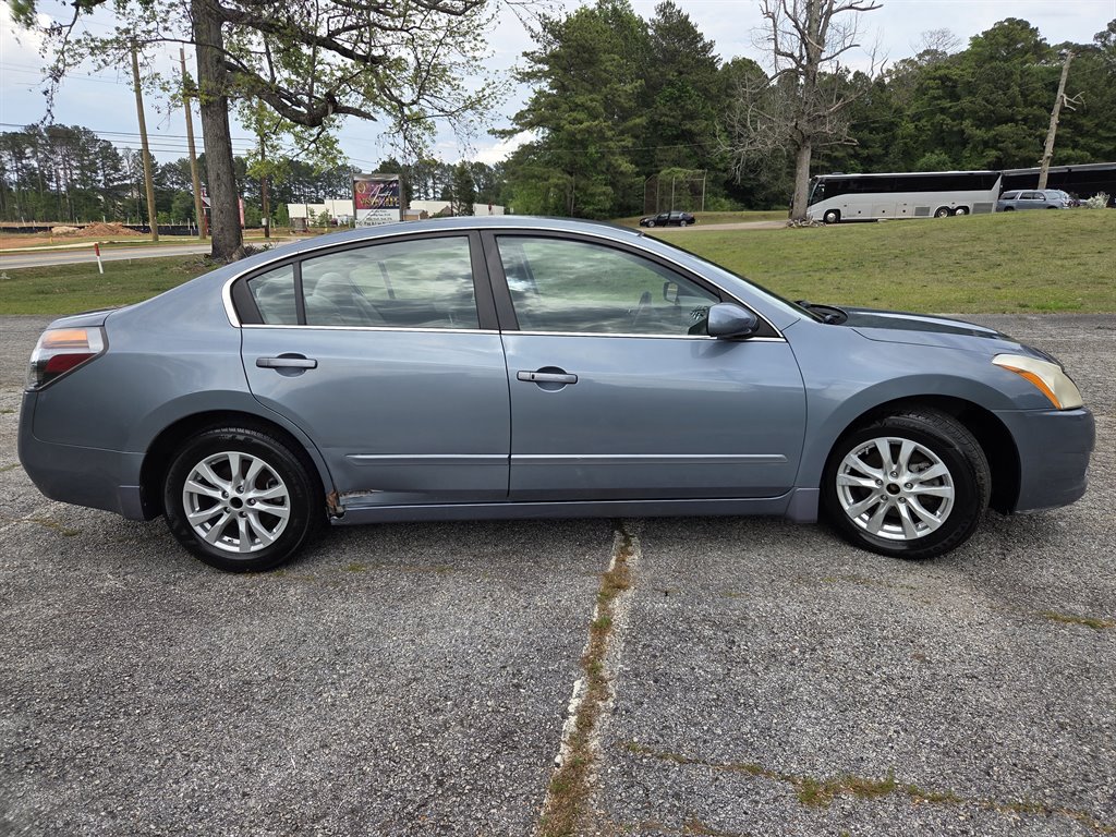2012 Nissan Altima - $7,639