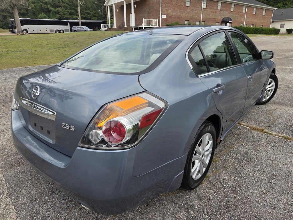 2012 Nissan Altima - $7,639