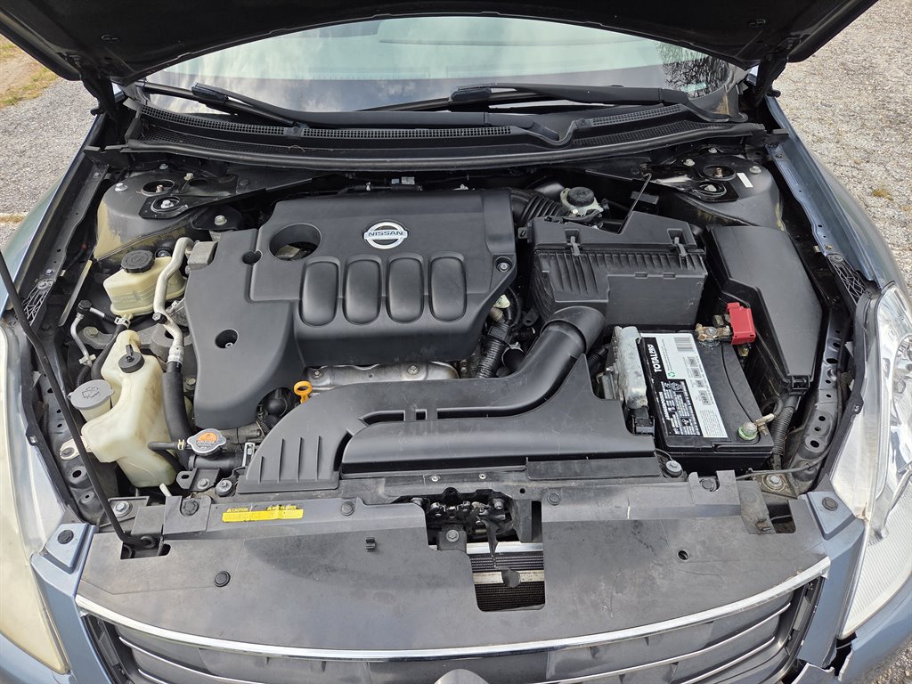 2012 Nissan Altima - $7,639