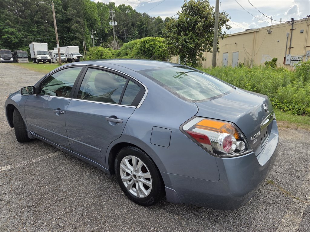 2012 Nissan Altima - $7,639