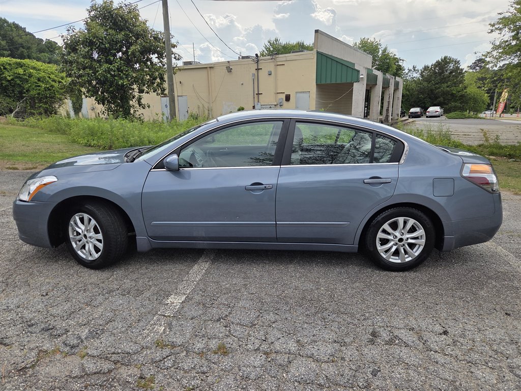 2012 Nissan Altima - $7,639