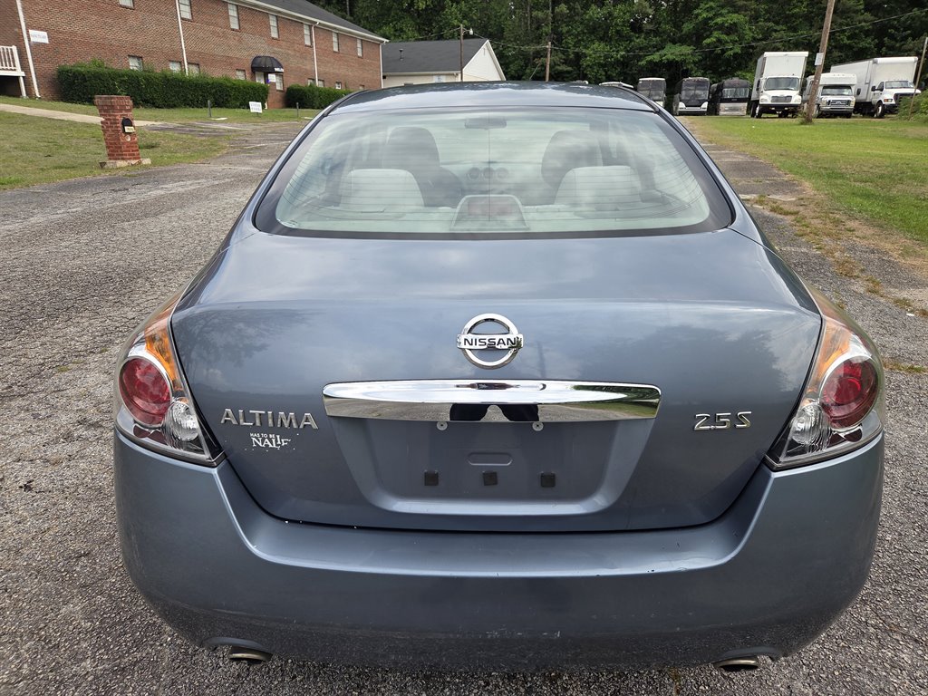 2012 Nissan Altima - $7,639