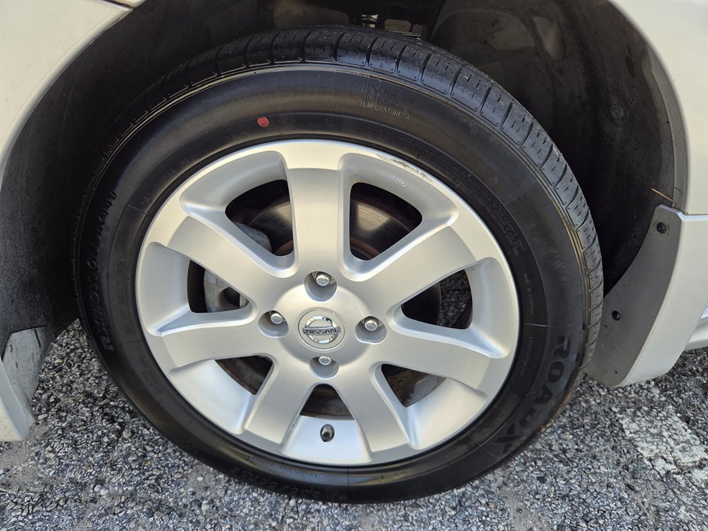 2012 Nissan Sentra - $9,380