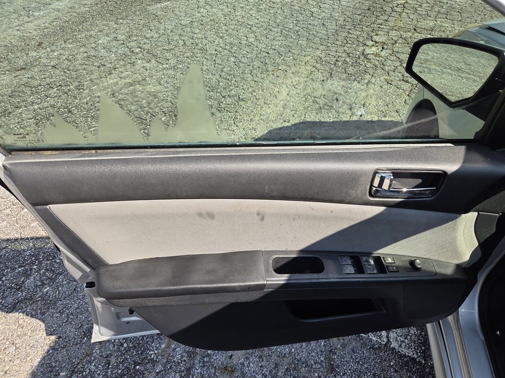 2012 Nissan Sentra - $9,380