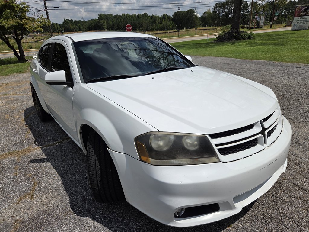 2013 Dodge Avenger - $8,699