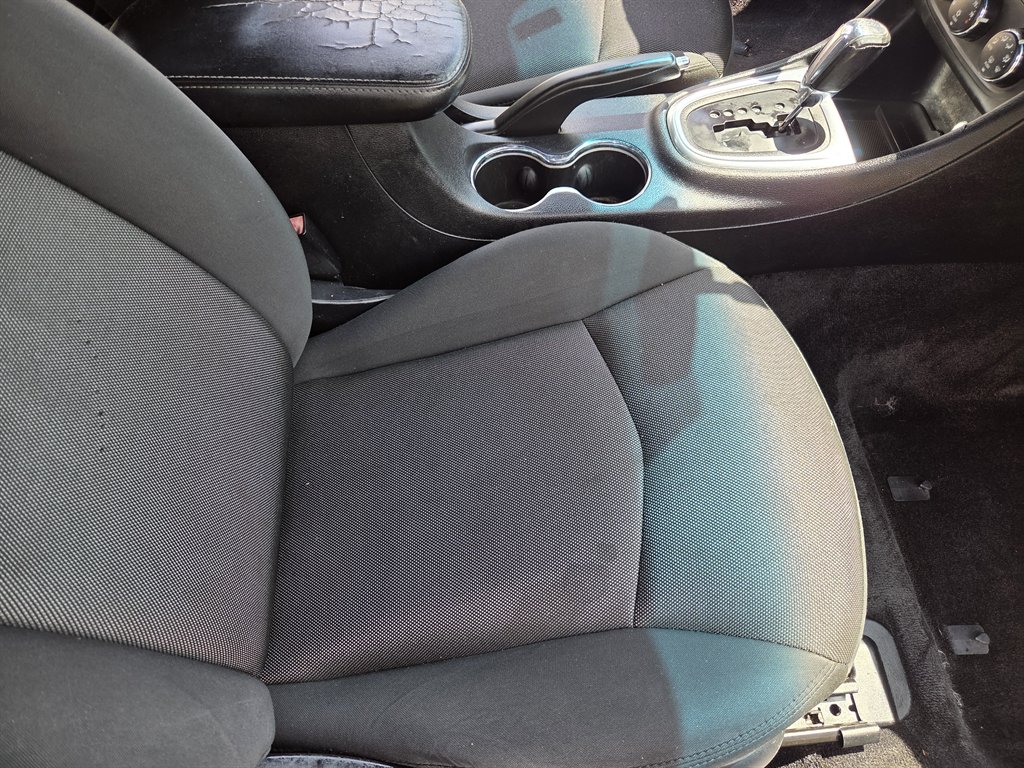 2013 Dodge Avenger - $8,699