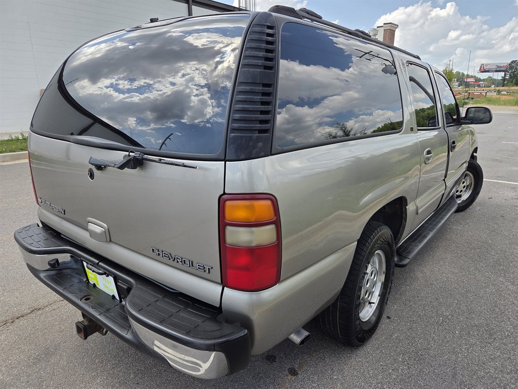 2002 Chevrolet Suburban - $8,539