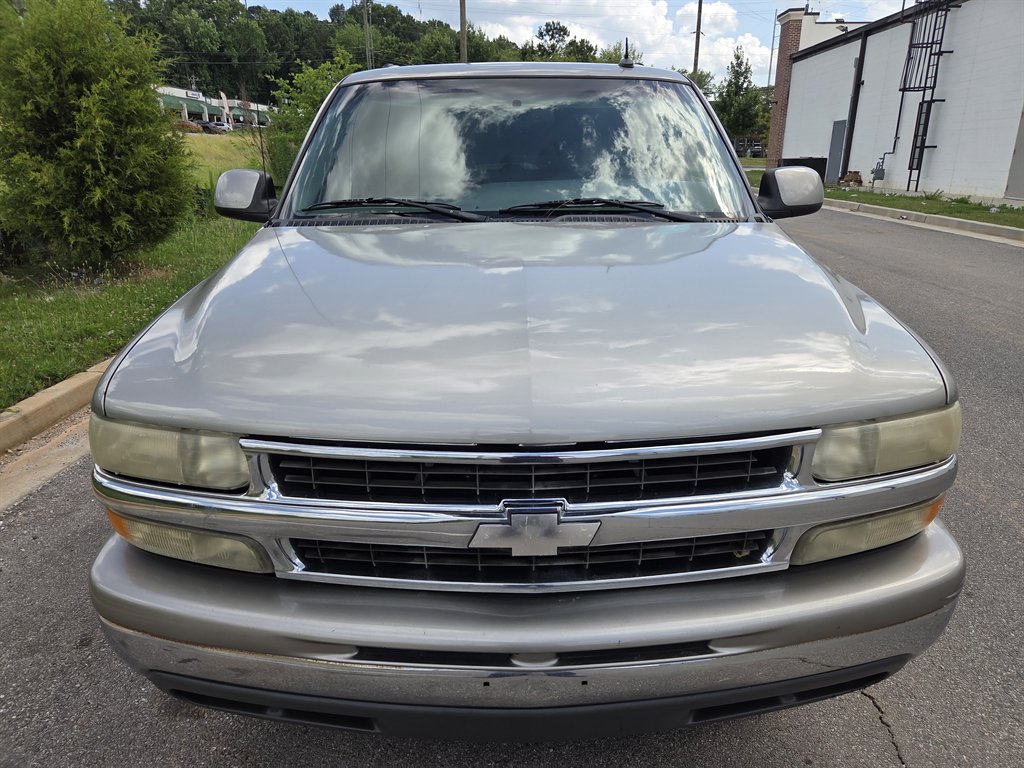 2002 Chevrolet Suburban - $8,539