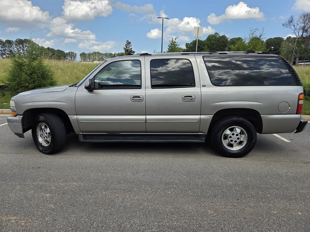 2002 Chevrolet Suburban - $8,539
