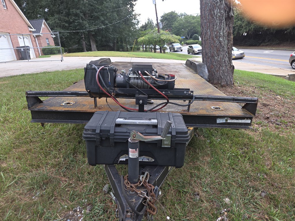2015 Lone Wolf Trailer Co. Lone Wolf Trailer Co., Inc. - $4,000