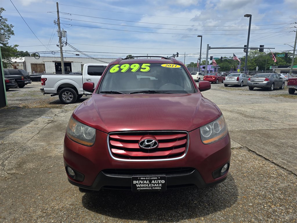 2011 Hyundai Santa Fe SE photo