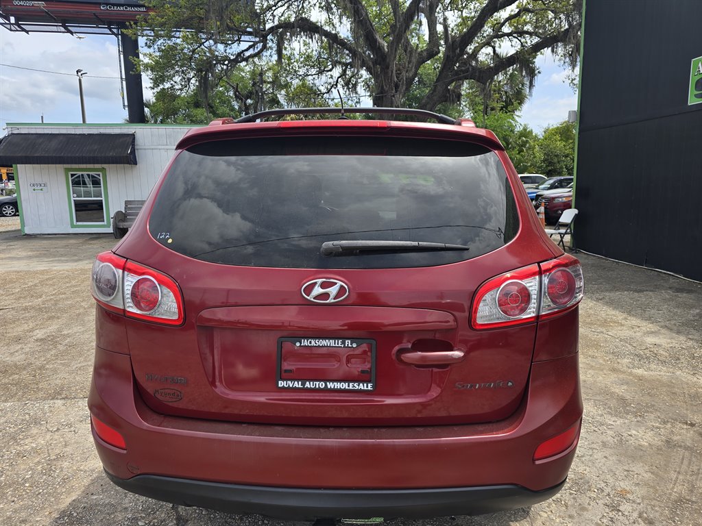 2011 Hyundai Santa Fe SE photo