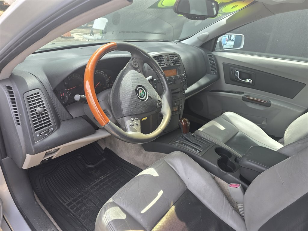 2003 Cadillac CTS photo