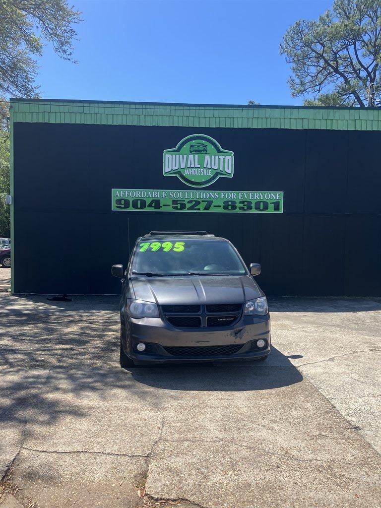 2018 Dodge Grand Caravan - $7,995