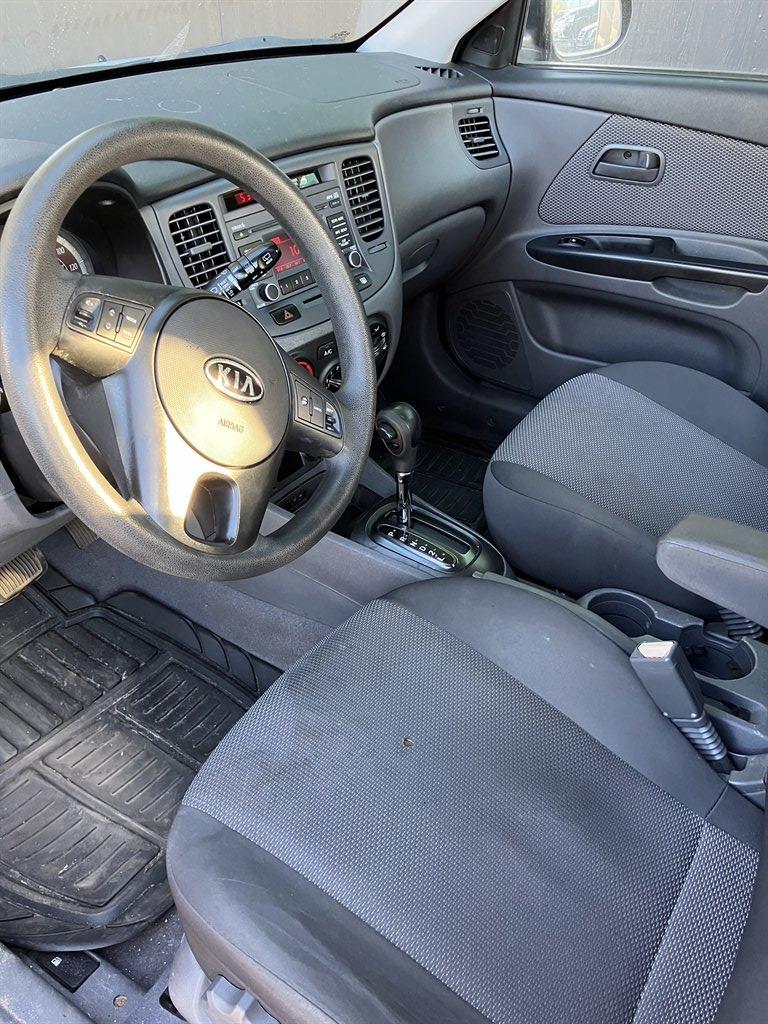 2010 Kia Rio - $5,995