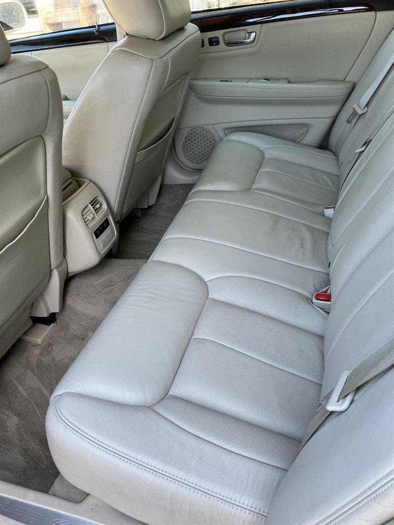 2009 Cadillac DTS - $6,495