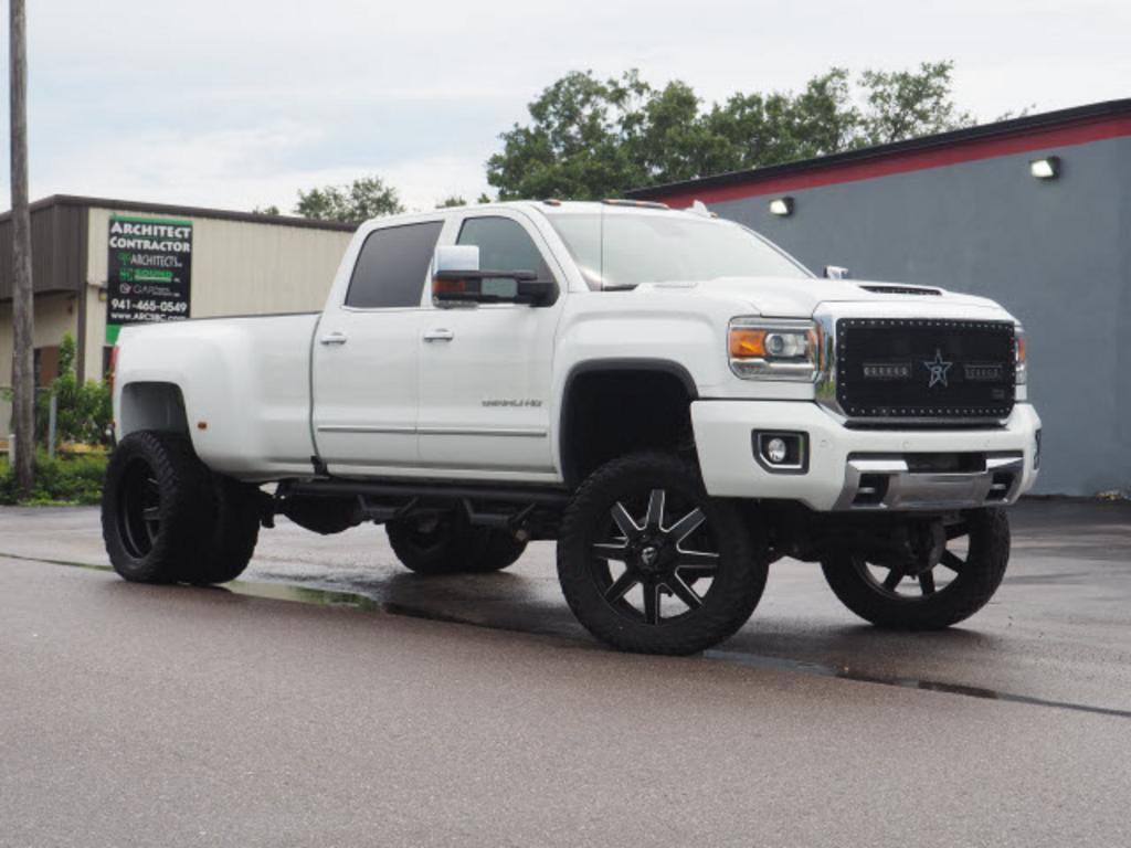 2017 GMC Sierra 3500HD