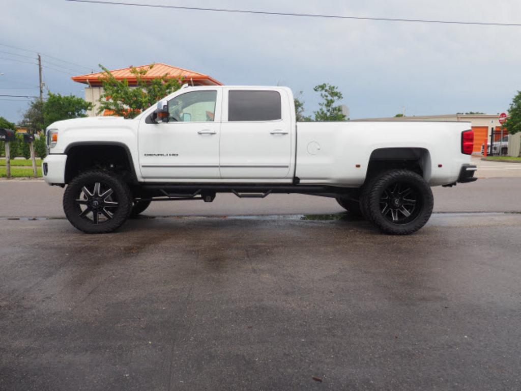 2017 GMC Sierra 3500HD