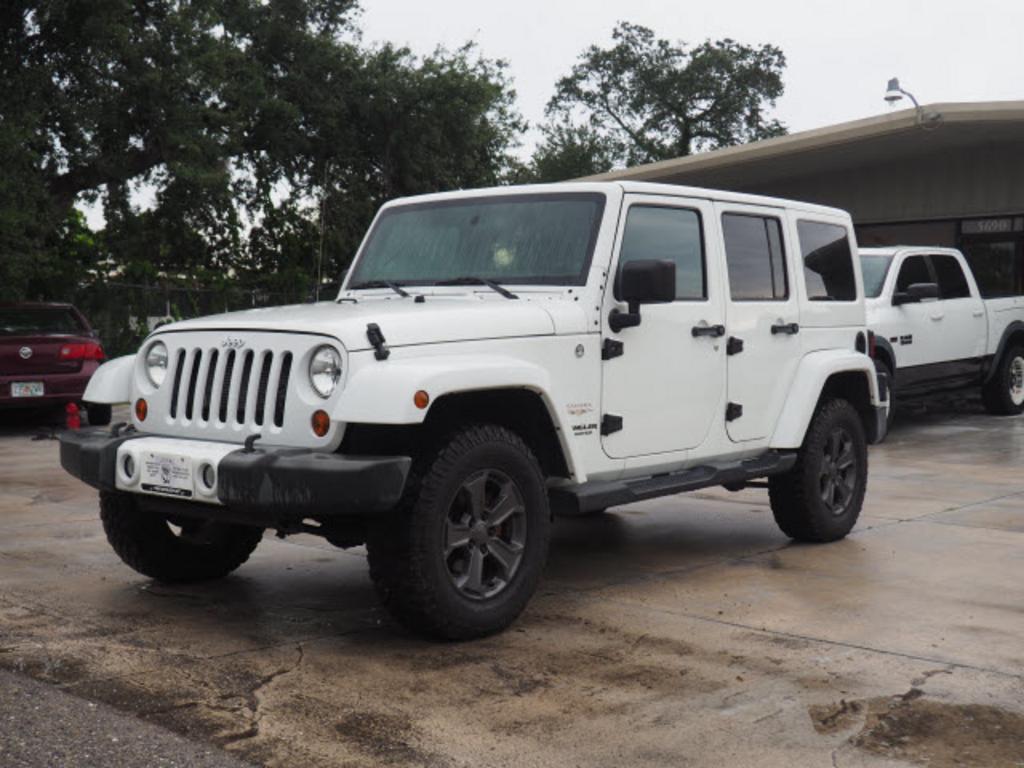 2012 Jeep Wrangler - $27,200