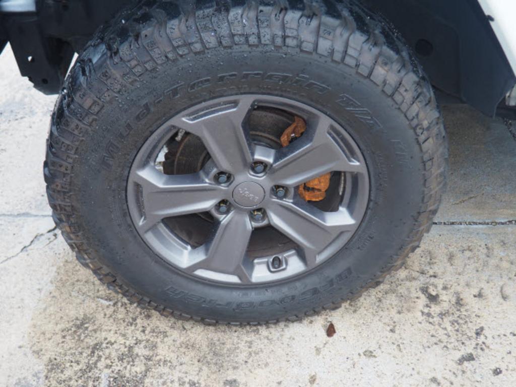 2012 Jeep Wrangler - $27,200