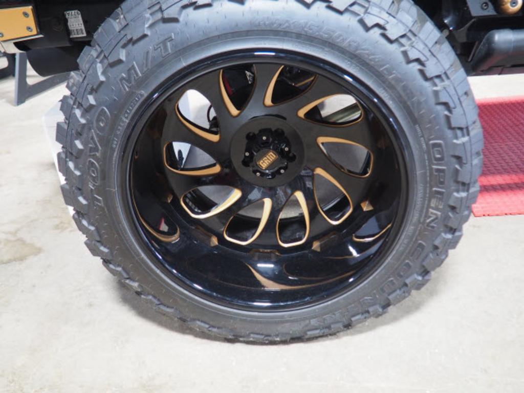 2016 Jeep Wrangler - $69,950