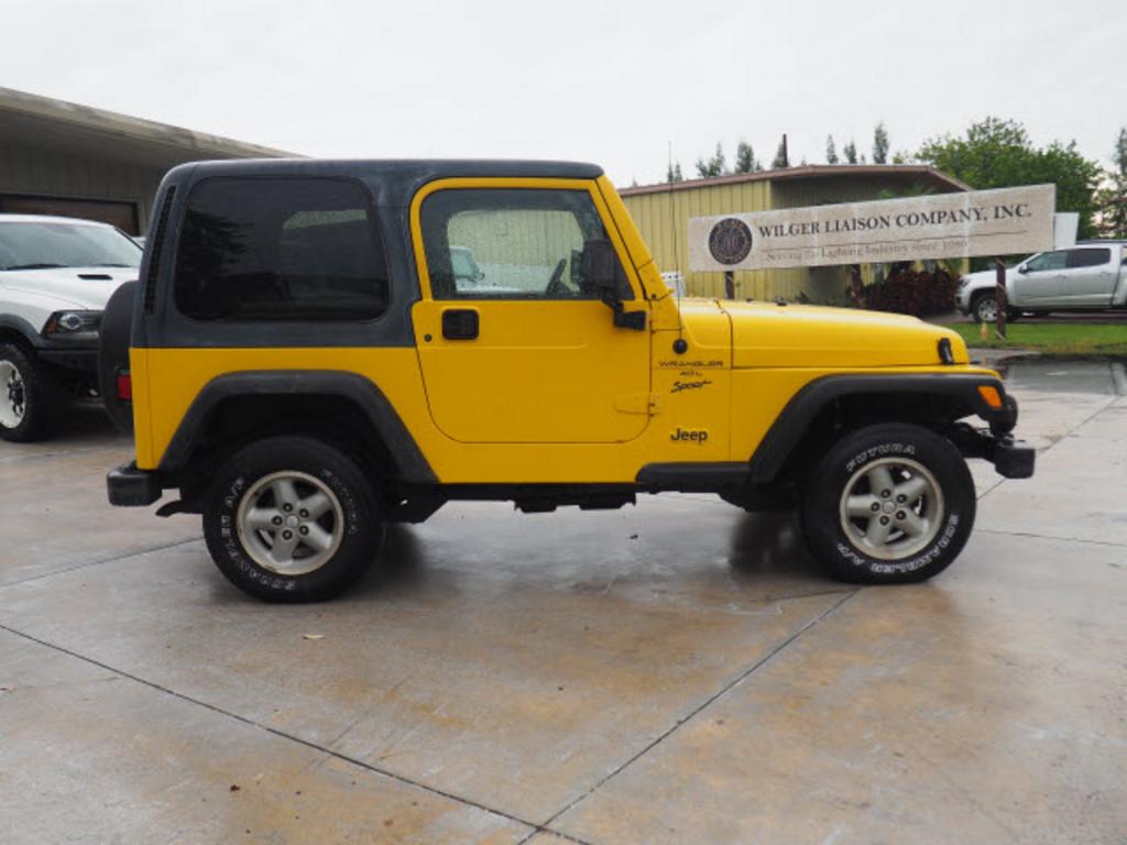 2001 Jeep Wrangler - $8,000