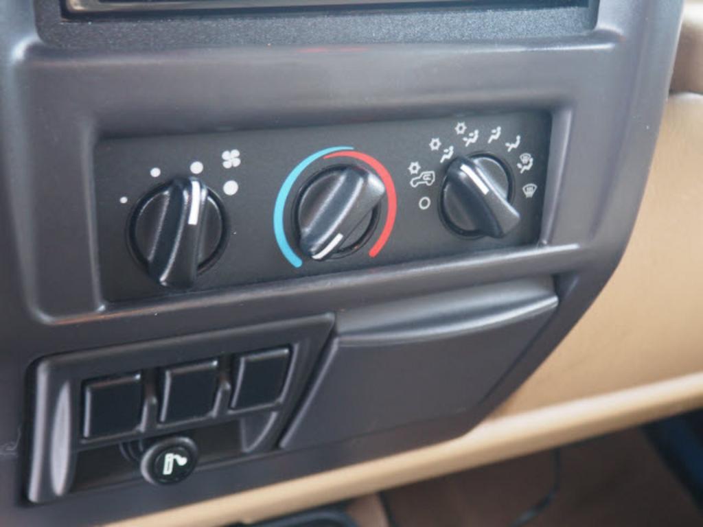 2001 Jeep Wrangler - $10,500